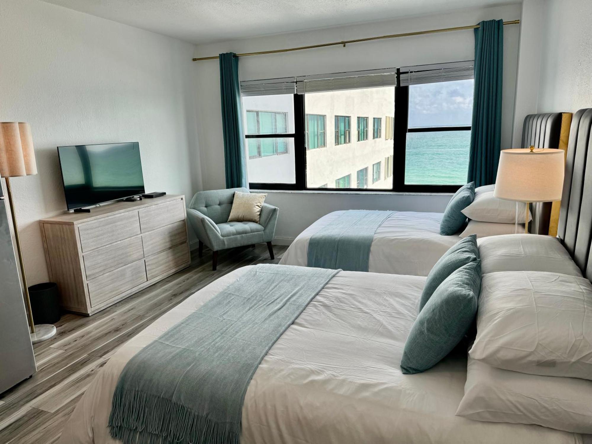 Directly On The Beach With Pool & Ocean View Miami Beach Eksteriør bilde