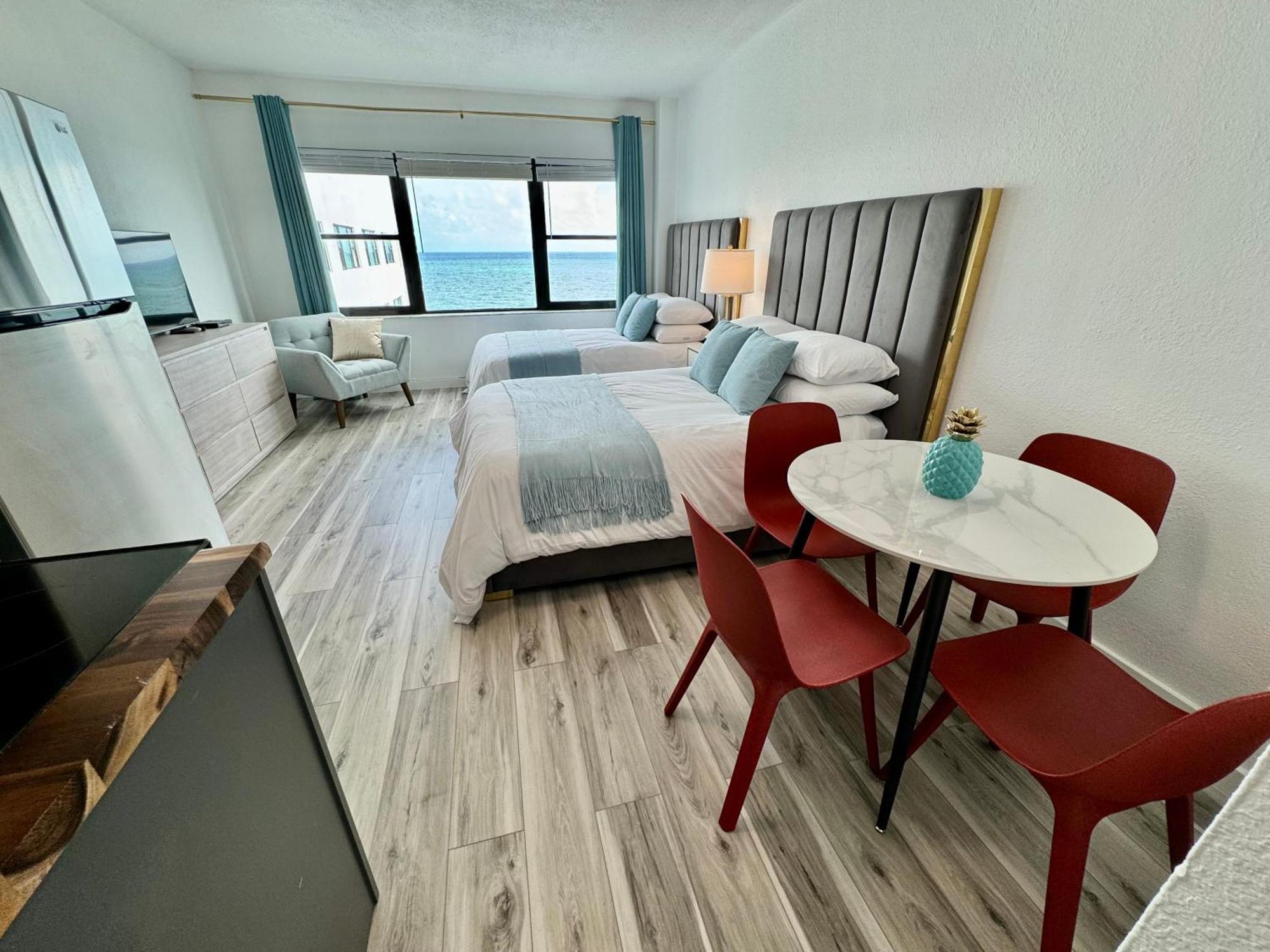 Directly On The Beach With Pool & Ocean View Miami Beach Eksteriør bilde